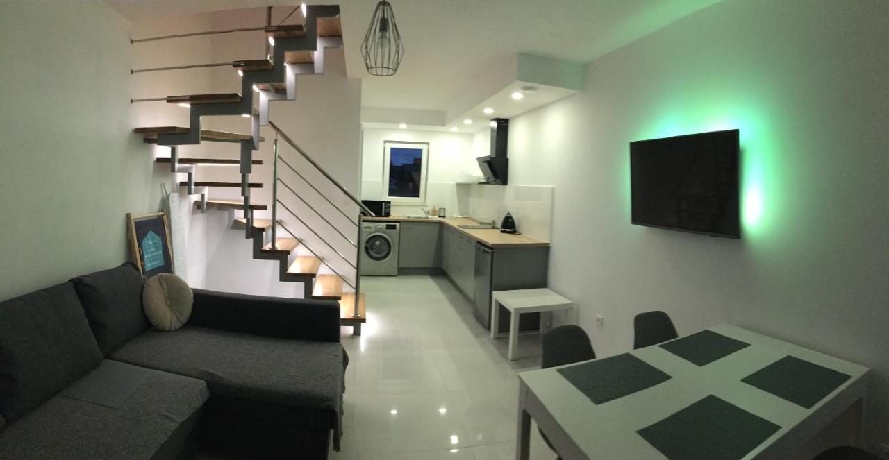 Domki Apartamentowe Italia Karwia Exteriér fotografie