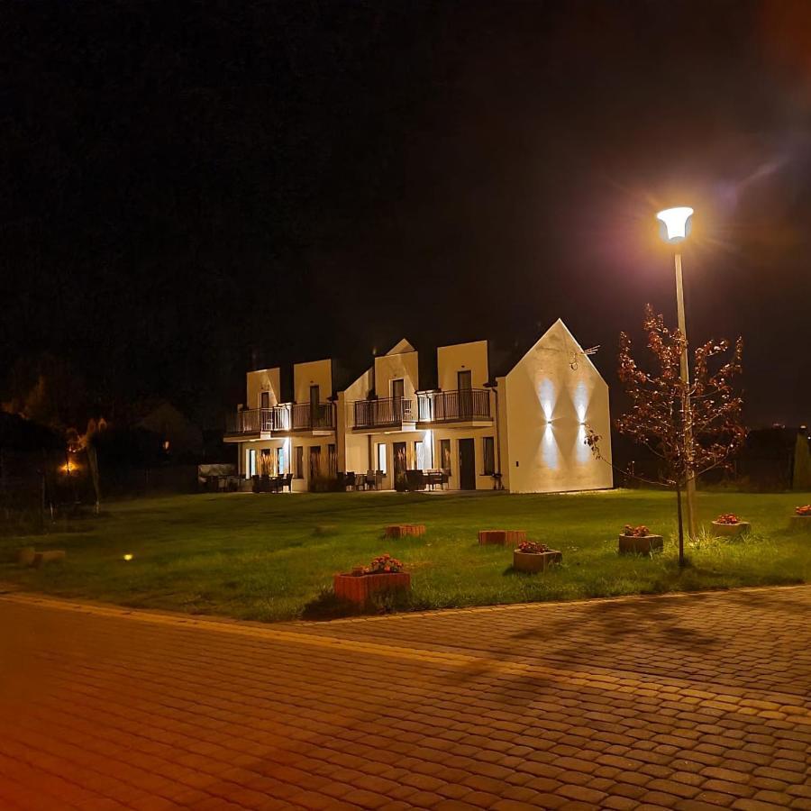Domki Apartamentowe Italia Karwia Exteriér fotografie